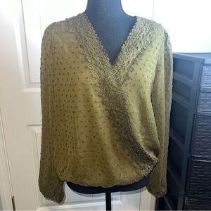 Miss Sparkling - Size Medium- Olive Green - raised pattern